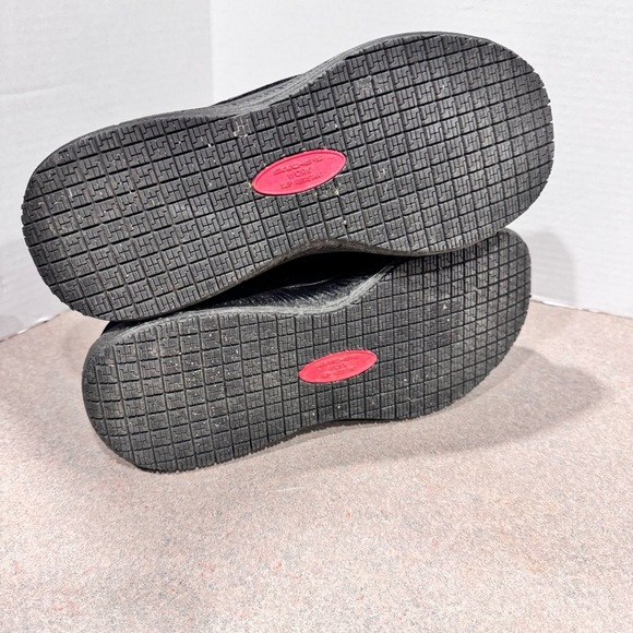 Skechers Men’s Black Slip-in Summit 8.5 Hands Free Work Slip-Resistant Sneakers - Picture 8 of 8